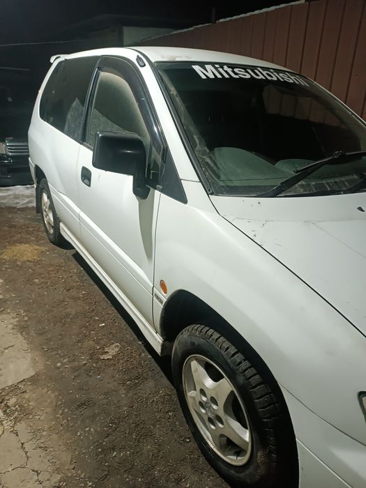 Продам Mitsubishi RVR