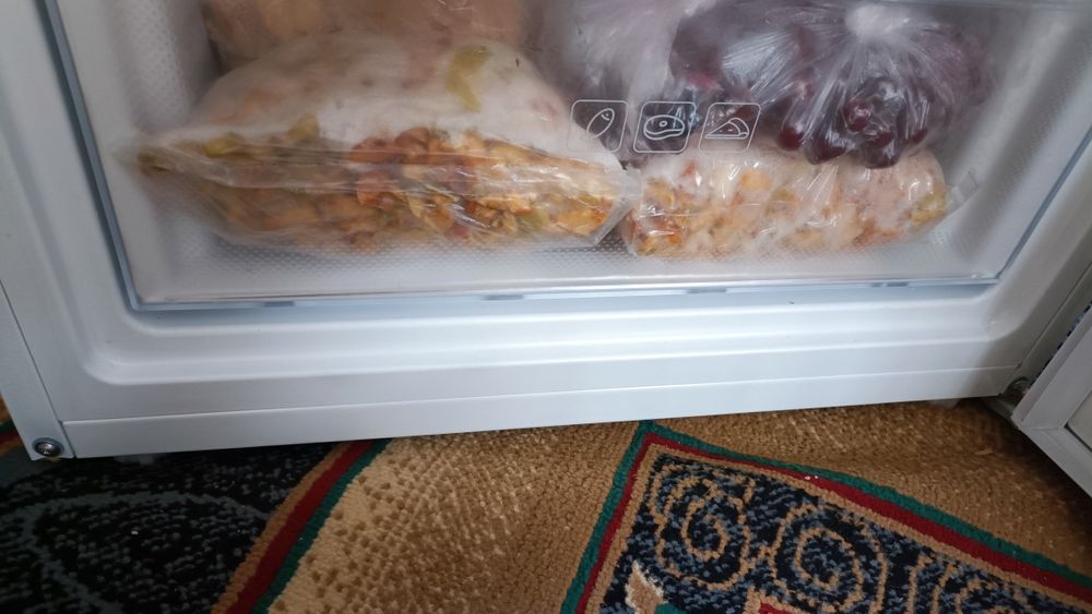 Продам холодильник