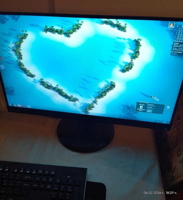 Монитор Lenovo 27″, Full HD, супер състояние