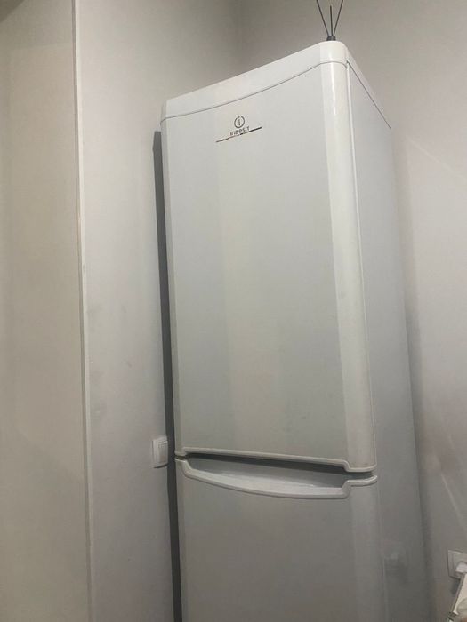 Холодильник б/у