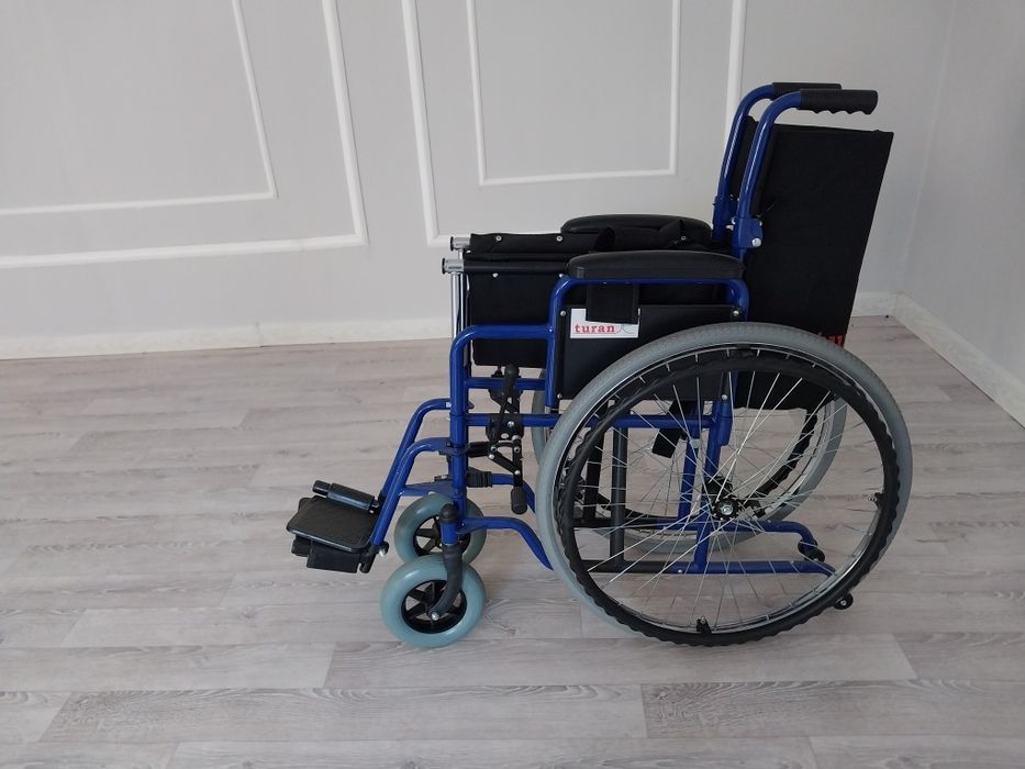 Инвалидная коляска, складная