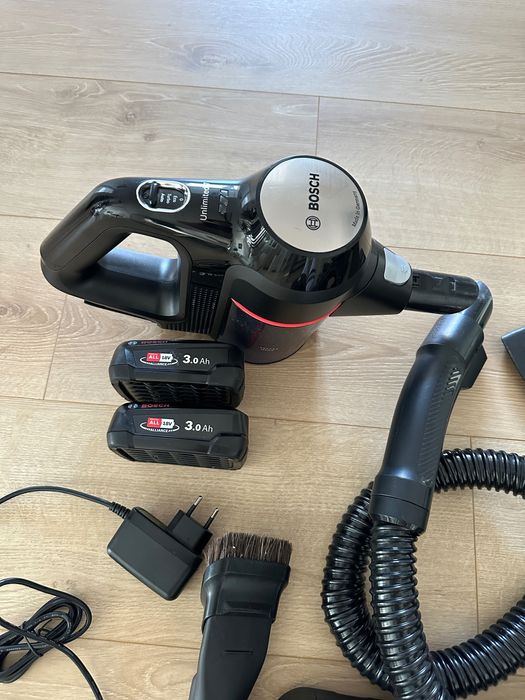 Aspirator vertical 2in1 BOSCH Unlimited 7, 2 acum., garanție 11.2027