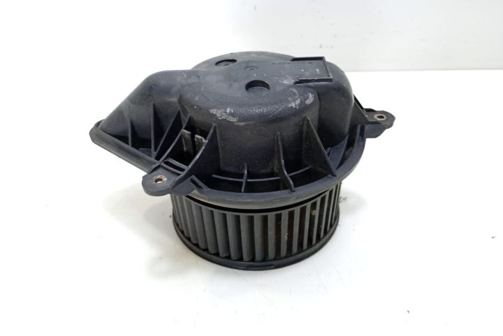 Ventilator habitaclu Renault Trafic a 2-a generatie