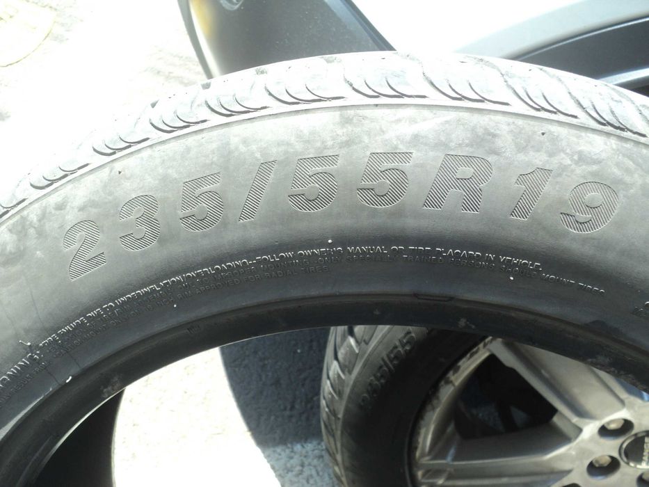 Anvelope/cauciucuri iarna 235/ 55/ 19 si Range rover Evoque 2013 2,2