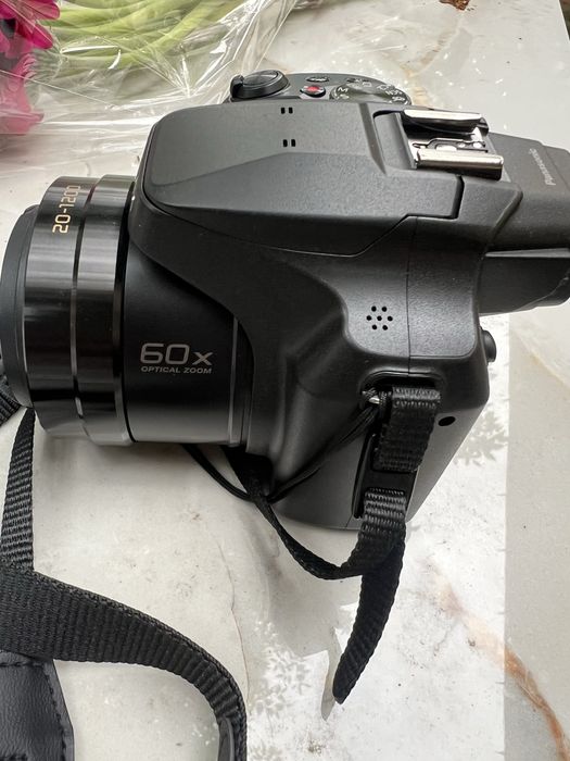Panasonic Lumix 60x Optical Zoom – stare foarte bună