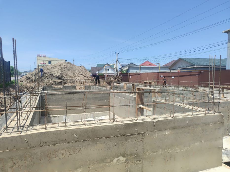 Заливаем ленточный фундамент!