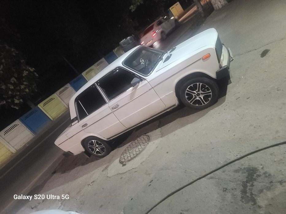 Vaz 21-06 avtimobili Sotilmoqda