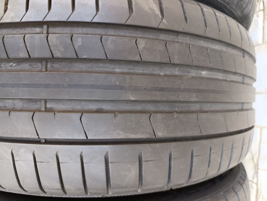 Летни гуми Pirelli 255/40/21 Pzero