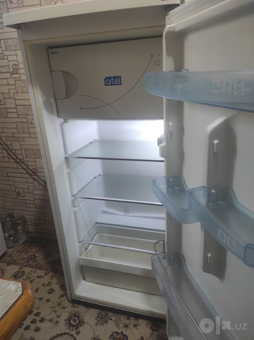 Продается Холодильник Артель.
