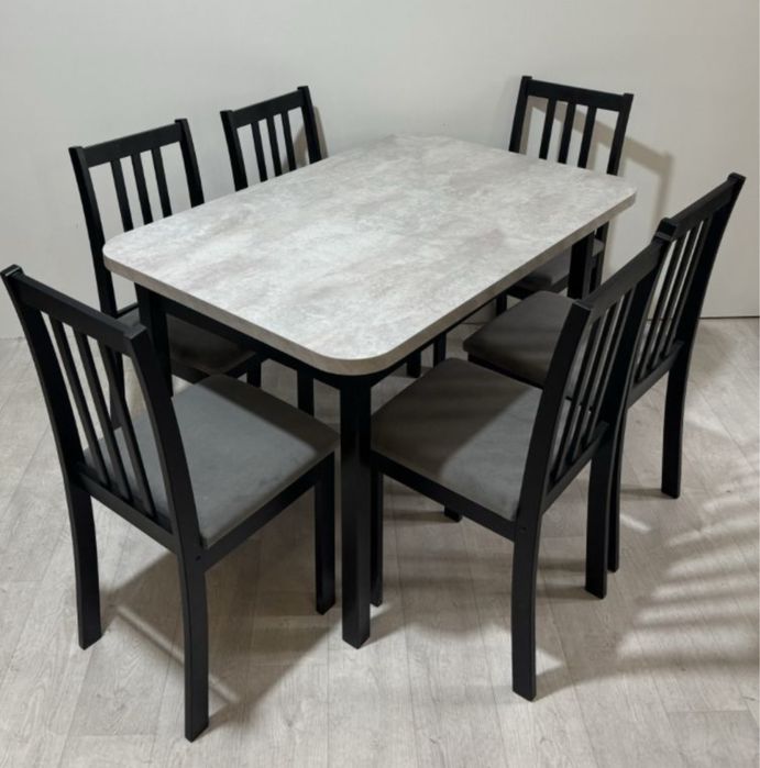 Кухыный стол стуля