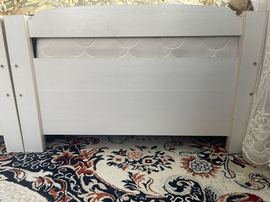 Кровать односпалка 2 штуки