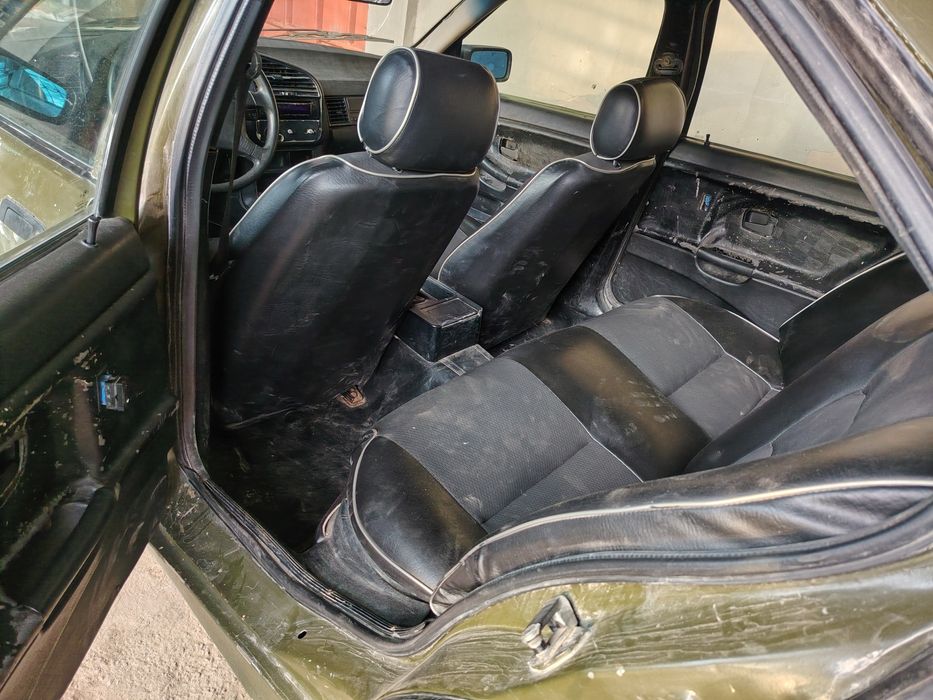 Bmw e36 sotiladi