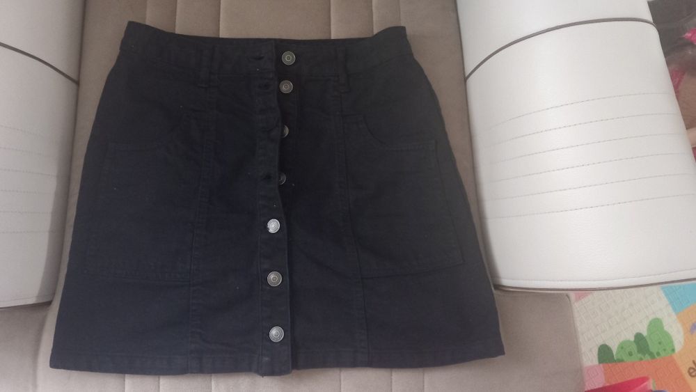 Vand fusta dama stradivarius marimea 38-M