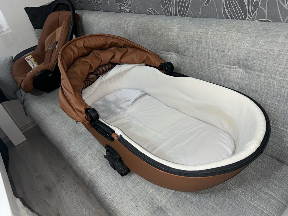 Бебешка количка 3в1 TUTEC кожена