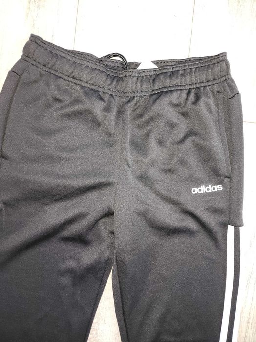 Ново детско долнище Adidas за ръст 164