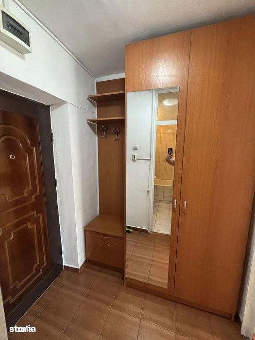 Garsoniera moderna zona dristor Mihai bravu