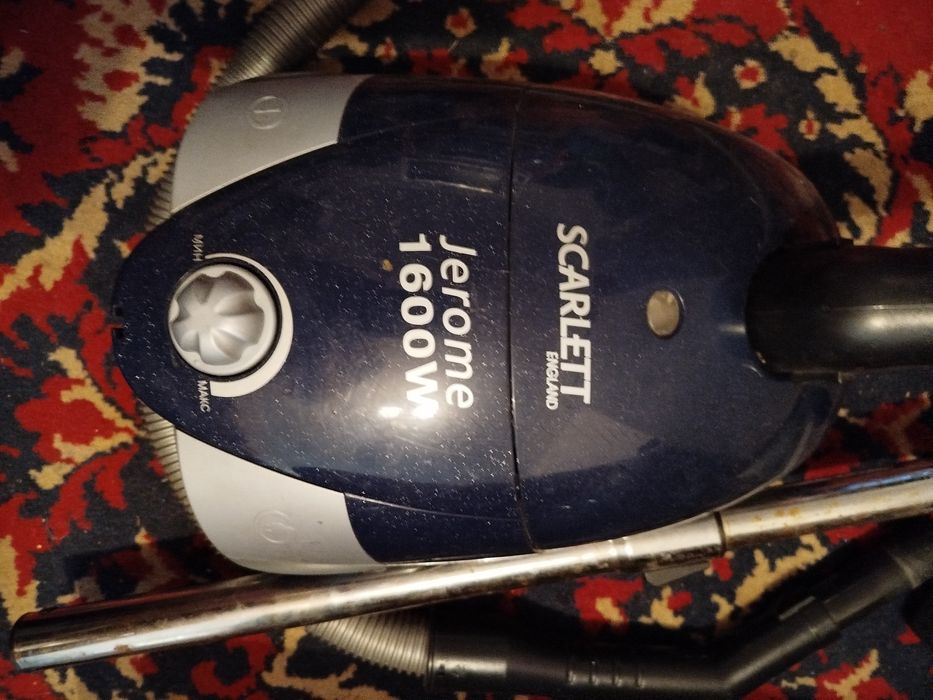 Пылесос Скарлет джероме.