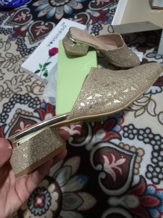 Келинлар тошли ойок кийими