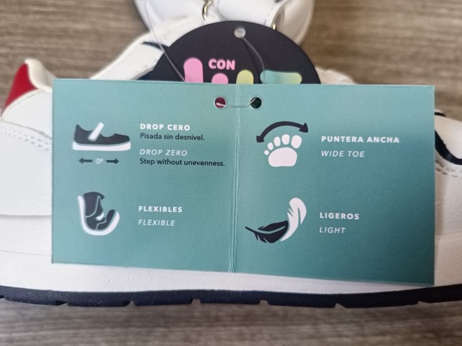 Нови детски боси светещи маратонки