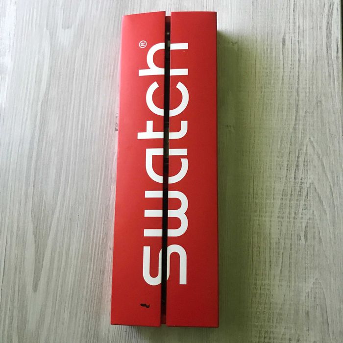 vand ceas barbati SWATCH nou, nefolosit model YWS445