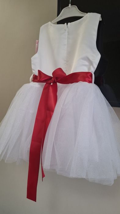 Волшебное платье для девочки 3/4 года