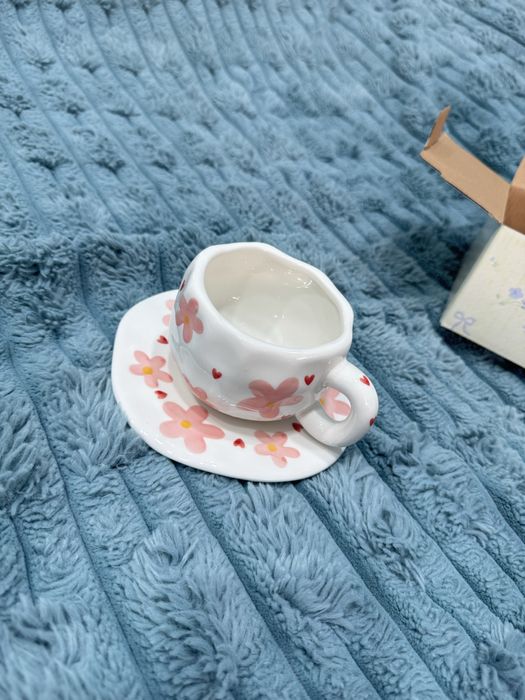 Чашка с тарелкой в упаковке