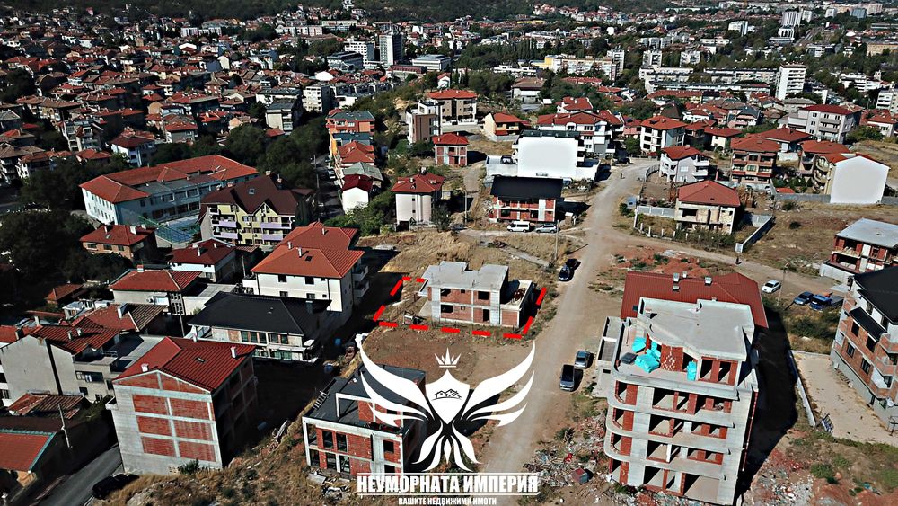 Продава се Къща в Асеновград - 391 кв.м за 550 €/кв.м - Снимка #2