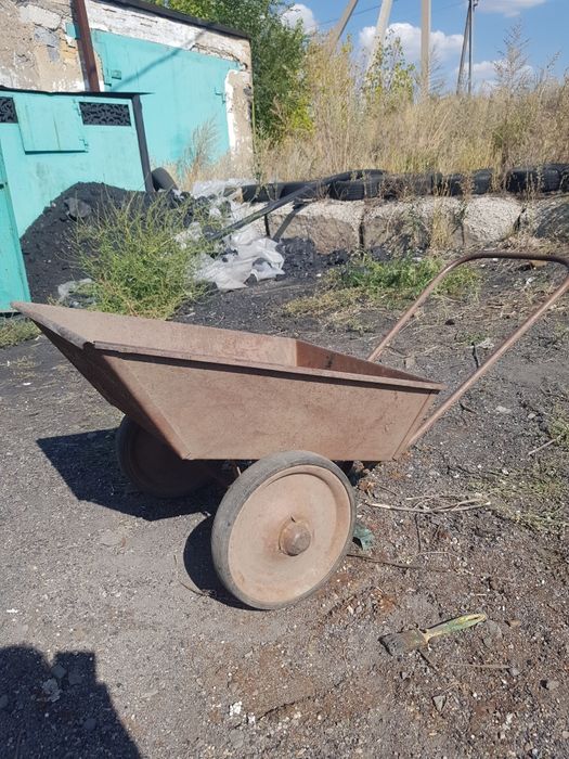 Продам телегу б,у..