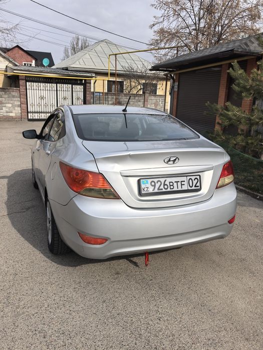 Продам Hyundai accent 2013