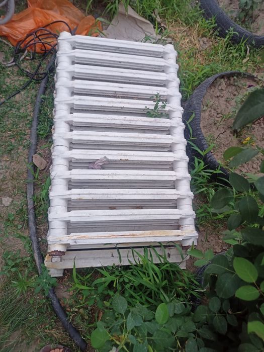 Чугунные б/у батареи 500шт.