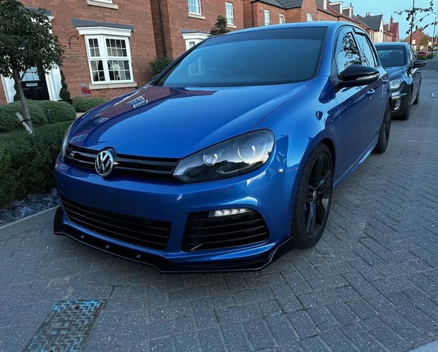 Lip prelungire bara fata GTI Design compatibil cu VW Golf 6 2008-2013 negru lucios