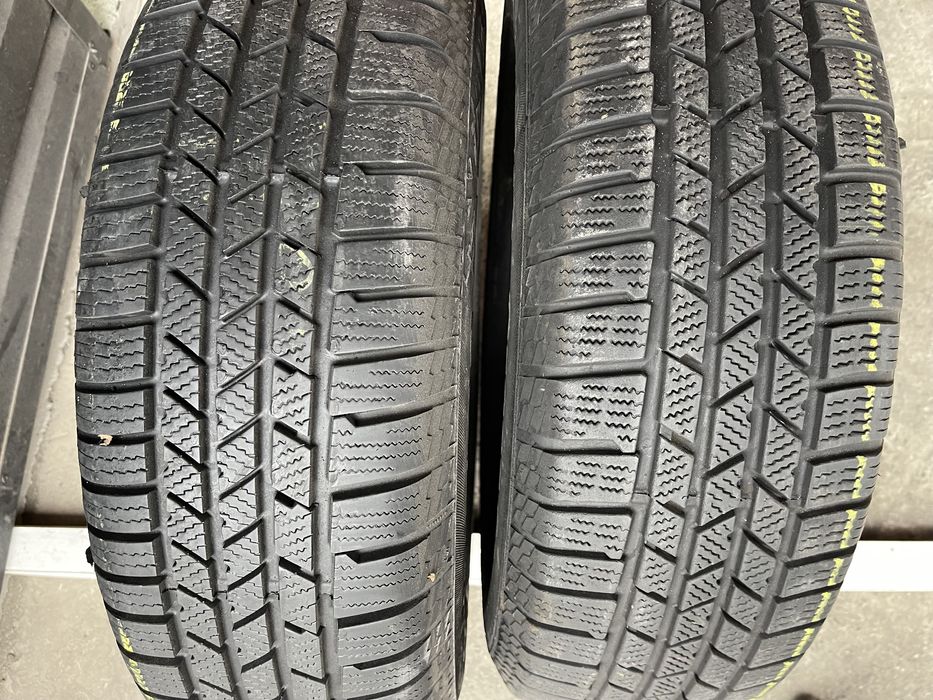 2 anvelope de iarna 225/75/16 Continental