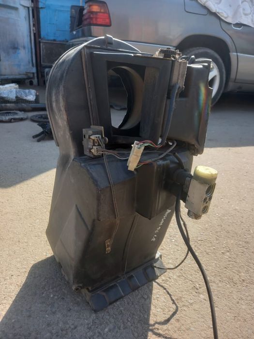 Корпус и Радиатор печки фольксваген пассат б4 Volkswagen passat b4 199