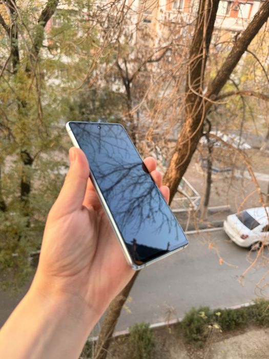 Samsung S21 Fe ideal srochna sotiladi