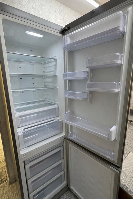 Samsung muzlatkich sotiladi