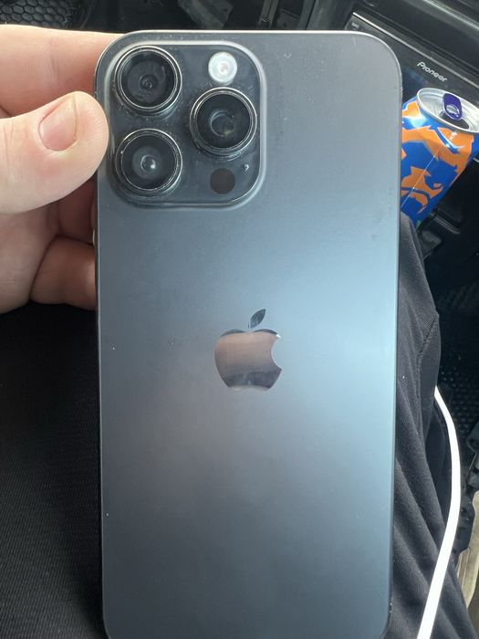 Продам айфон 16 про мах 256