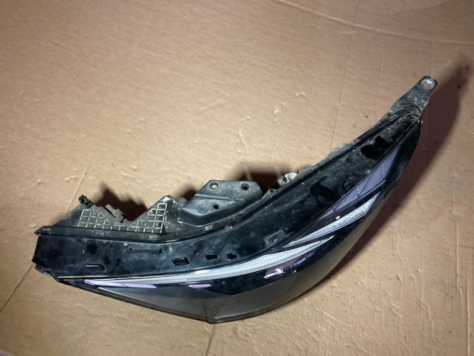 Far Hyundai elantra 2021 - 2024 far stanga led elantra 7