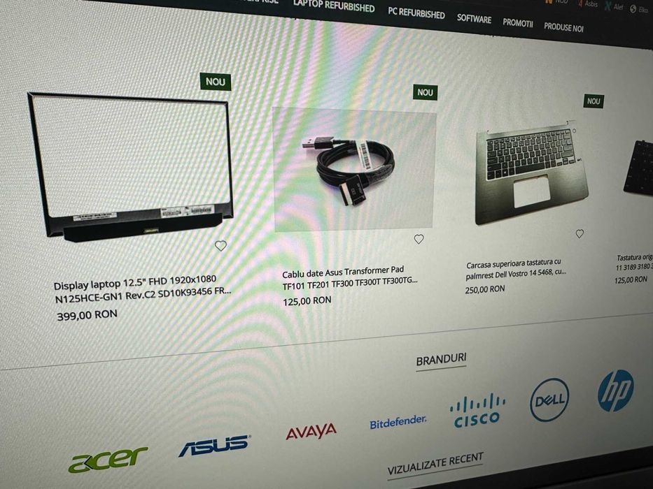 afacere magazin online cu stoc inclus componente accesorii laptop 1000 produse cu doar 53ron tva inclus/bucata posib transport factura tva inclus