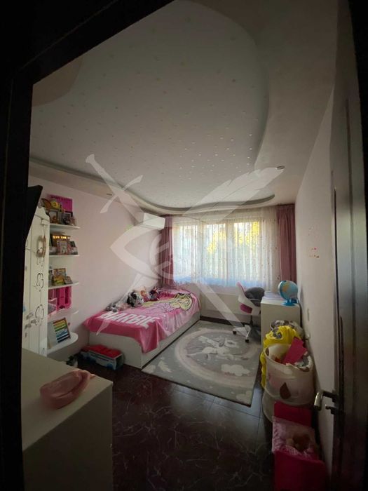 Дава се под наем Тристаен апартамент в Пловдив, Кючук Париж - 87 кв.м за 155000 € - Снимка #11