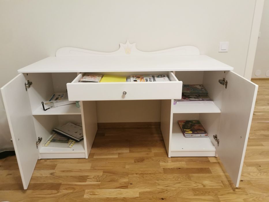 Vand birou si etajera Princess Magic Mobexpert