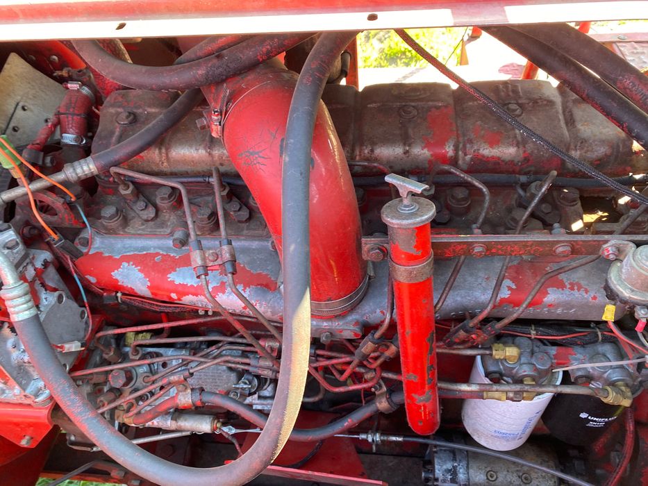 Vând motoare combine