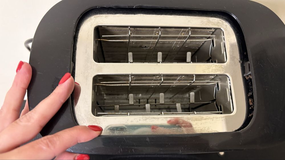 Тостер в черно Neo