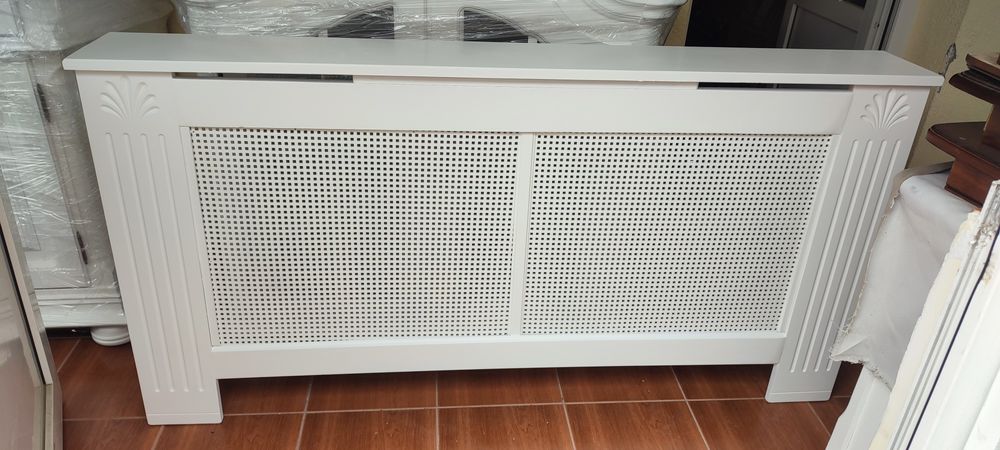 Masca calorifer noua din lemn masiv cu elemente mdf