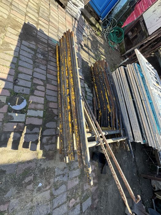 vand schela metalica