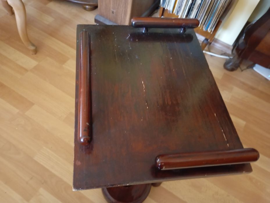 Ретро постамент, стойка