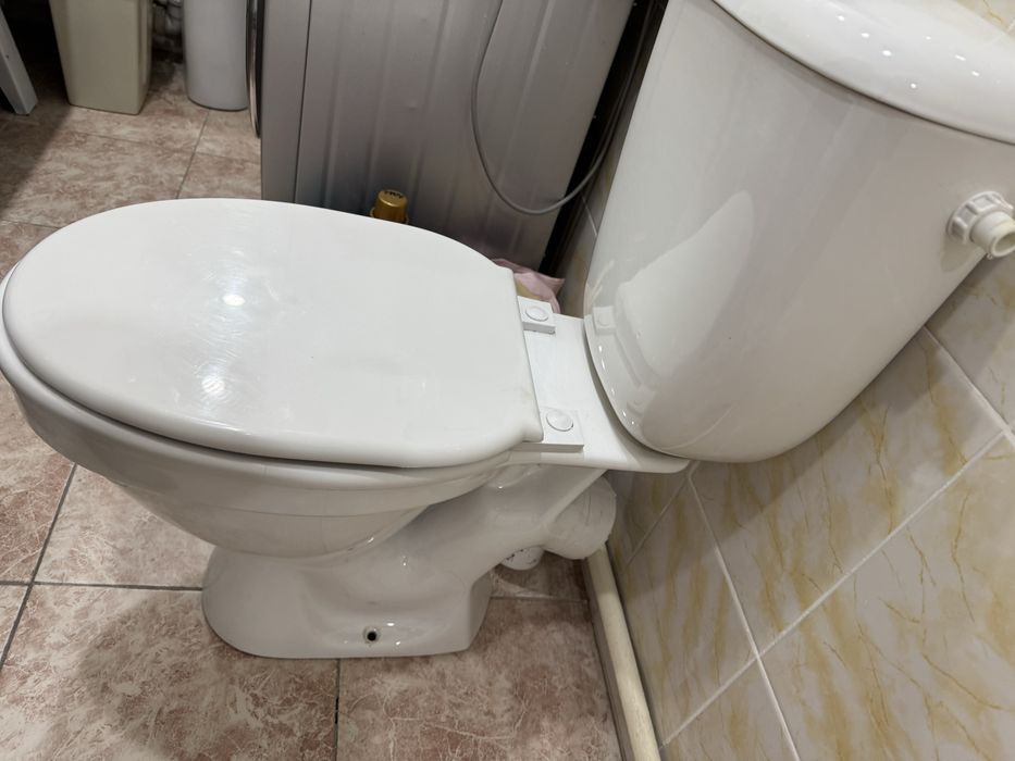 Продам унитаз за 5000тг