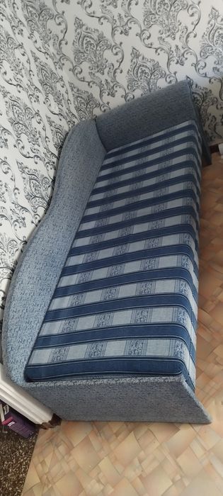 Продам диван раскладной