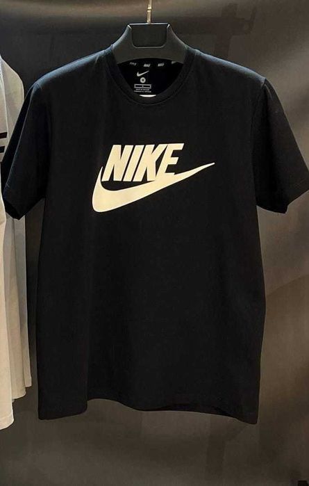 NIKE Classic T-shirt