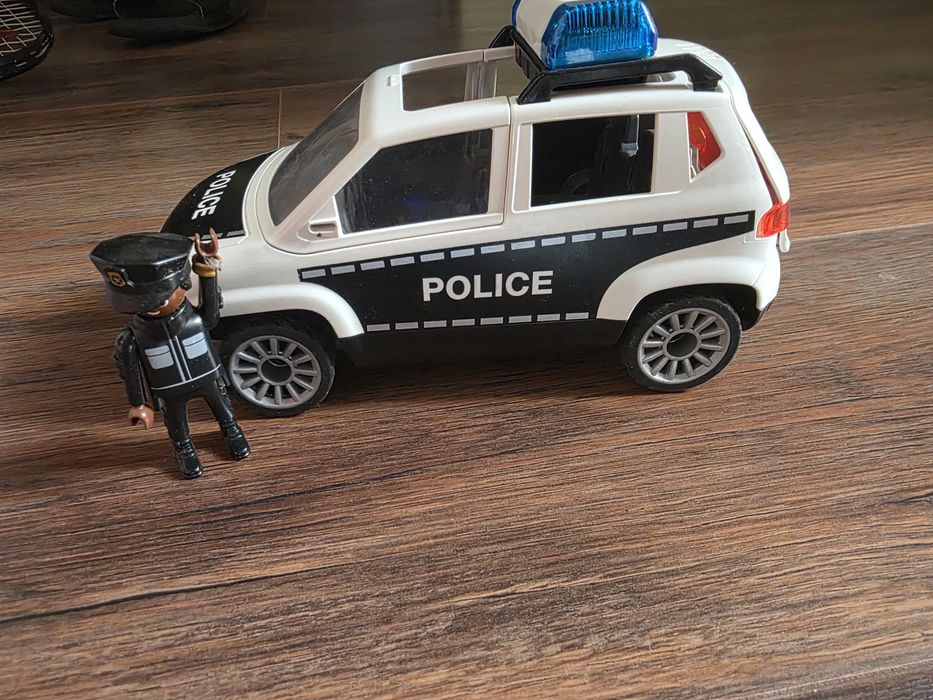 Playmobil City Action, Police - Evadare din inchisoare, masina de politie