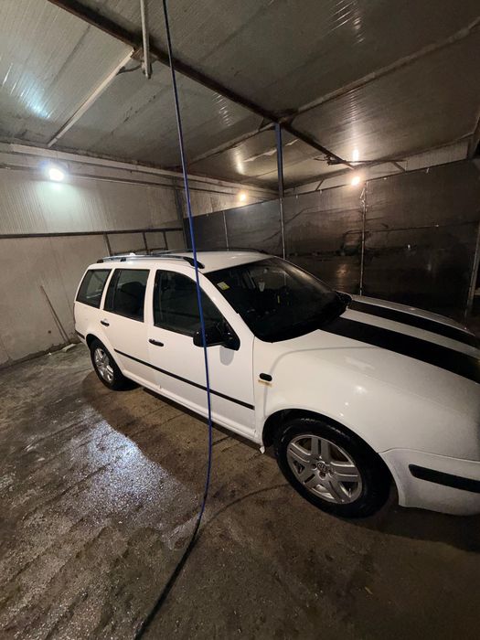 VOLKSWAGEN Golf 2002 — imagine 4